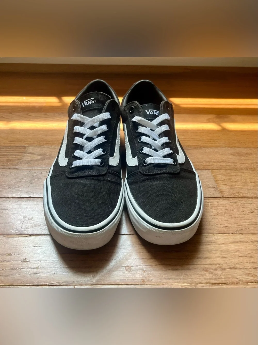 Women’s Vans Ward (Canvas) Sneakers
